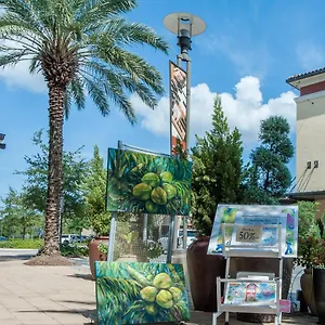 Biglows Bungalow: Beachside Retreat With Pet-friendly Perks Destin